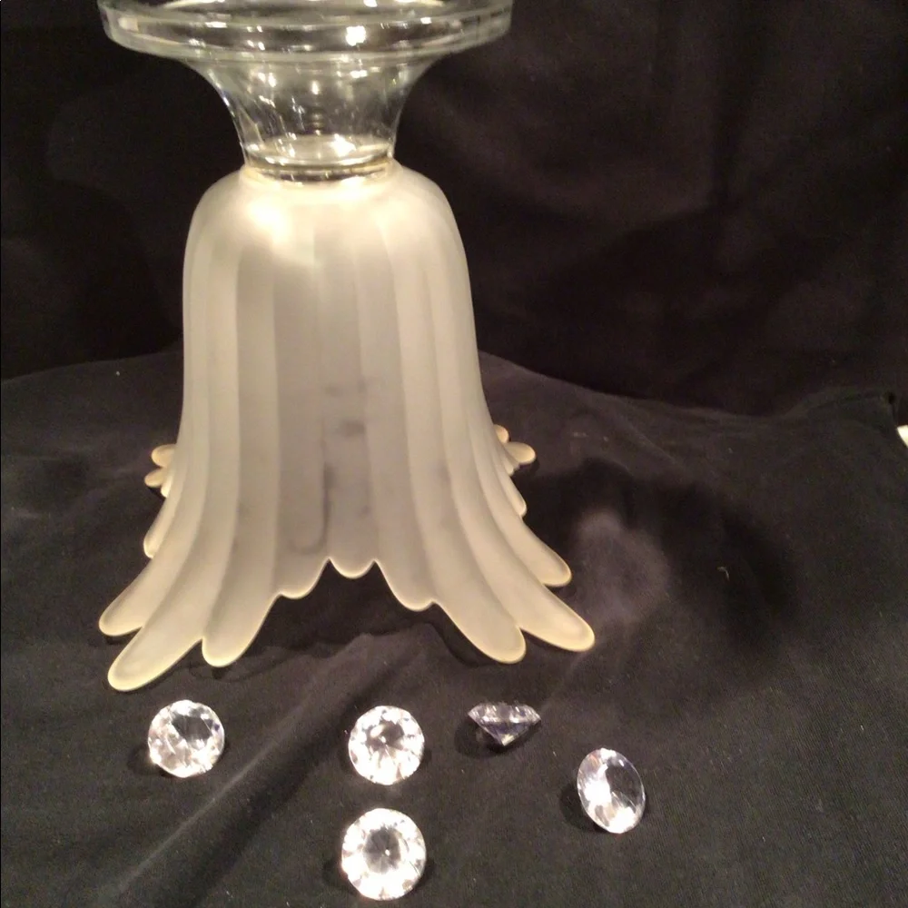 Frosted Studio Nova Tulip “Spring Bloom” Candle Holder Vase Candy Dish